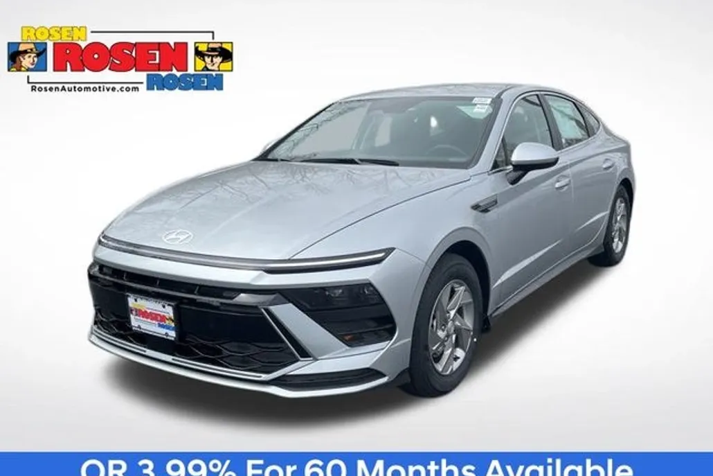 2025 Hyundai Sonata SE photo 1