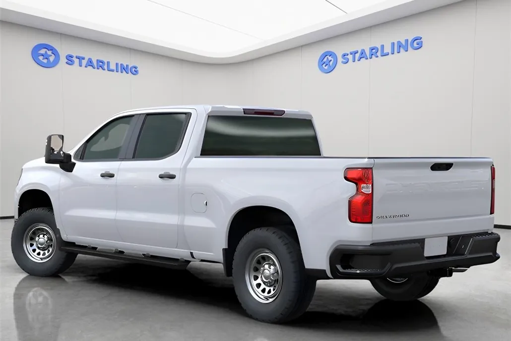 2025 Chevrolet Silverado 1500 photo 1