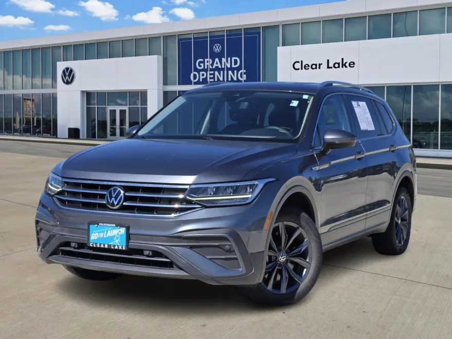 2022 Volkswagen Tiguan SE photo 1