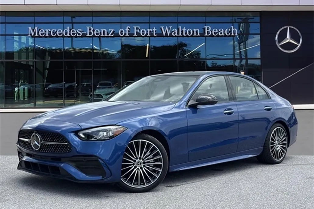 2024 Mercedes Benz C 300 photo 1