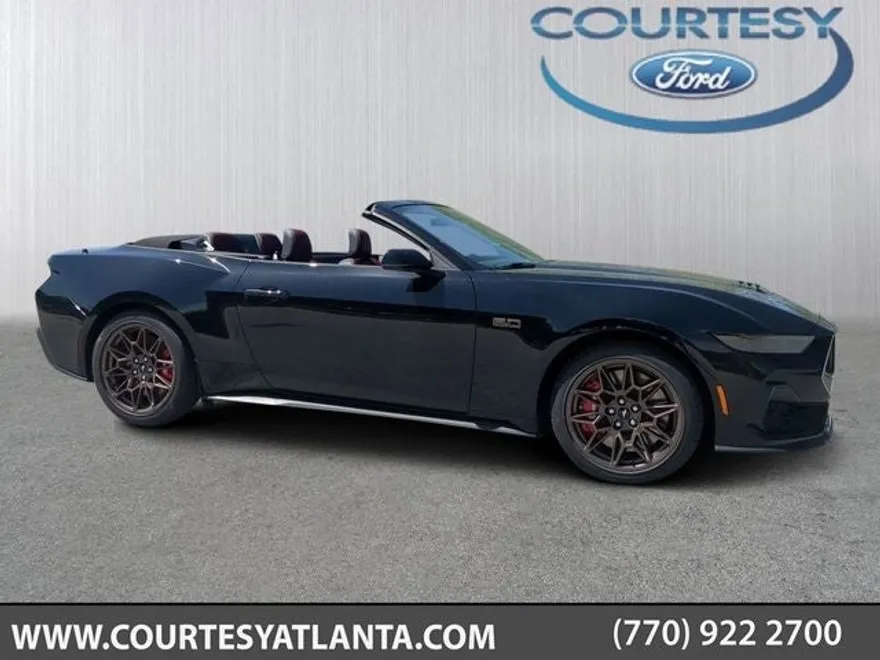 2025 Ford Mustang GT Premium Convertible photo 1