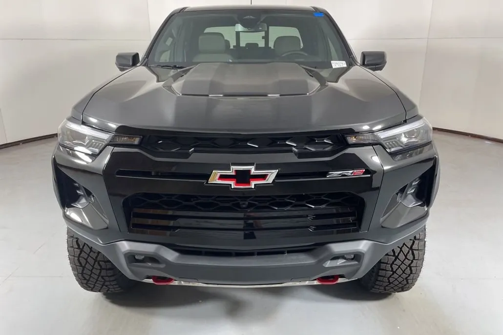 2026 Chevrolet Colorado ZR2 photo 1