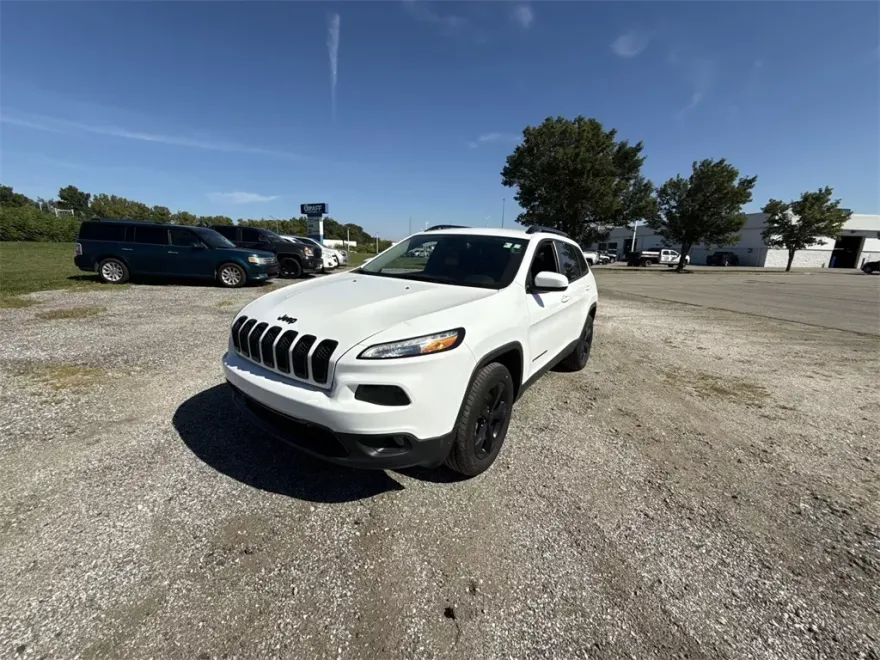 2018 Jeep Cherokee Latitude photo 1