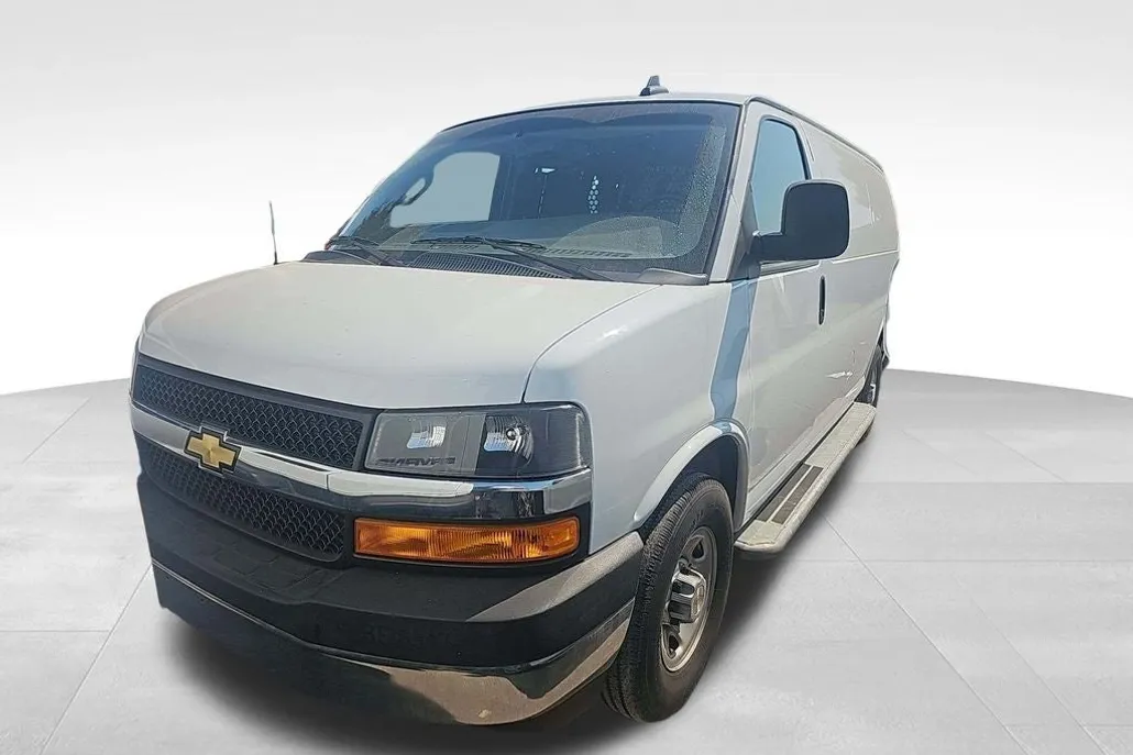 2023 Chevrolet Express 2500 Work Van Cargo photo 1