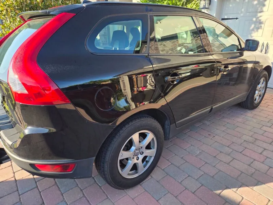 2011 Volvo XC60 3.2 photo 1