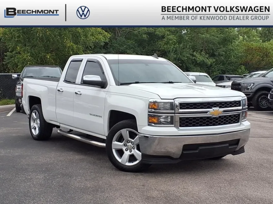 2015 Chevrolet Silverado 1500 LS photo 1