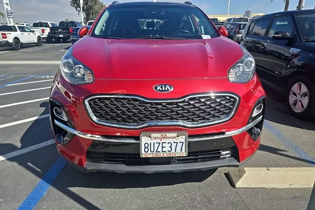 2021 Kia Sportage EX photo 1