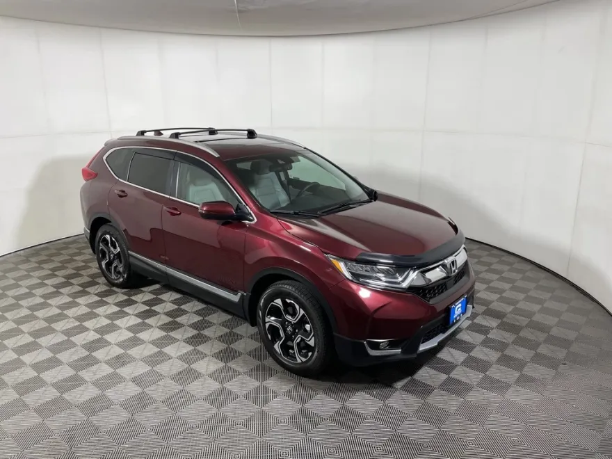 2019 Honda CR-V Touring photo 1