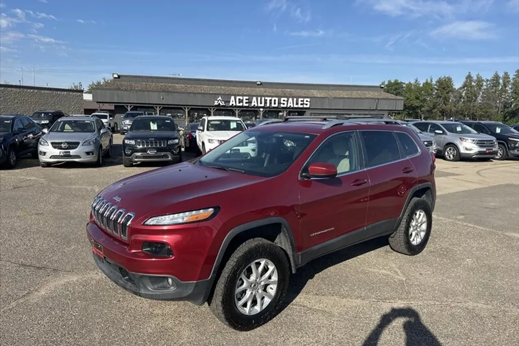 2017 Jeep Cherokee Latitude photo 1