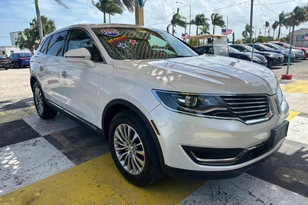 2016 Lincoln MKX Select photo 1