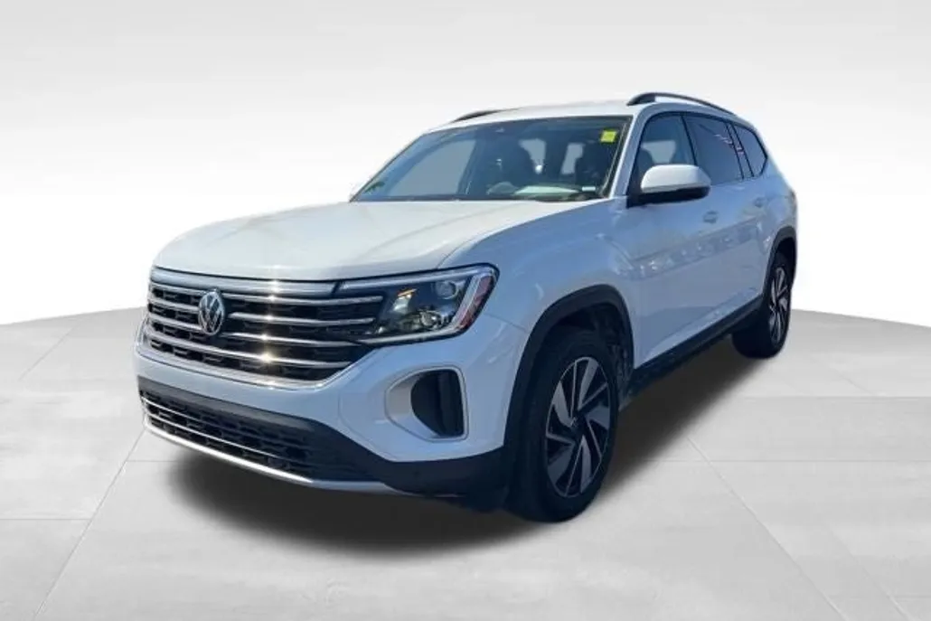 2024 Volkswagen Atlas SE Technology photo 1