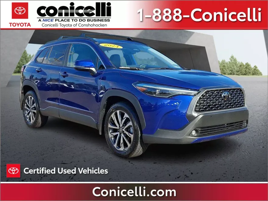 2024 Toyota Corolla Cross XLE photo 1