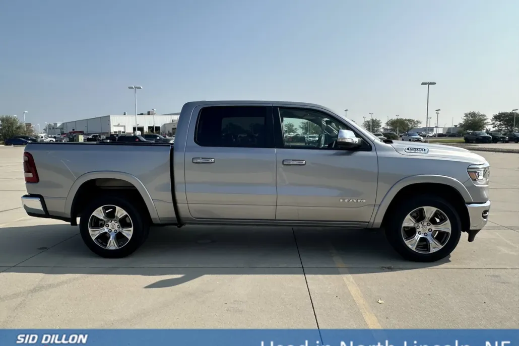 2022 Ram 1500 Laramie photo 1