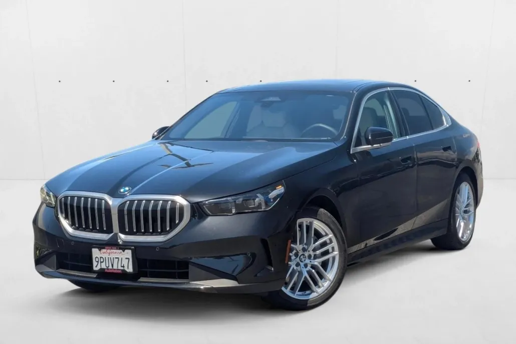 2025 Bmw 530i photo 1