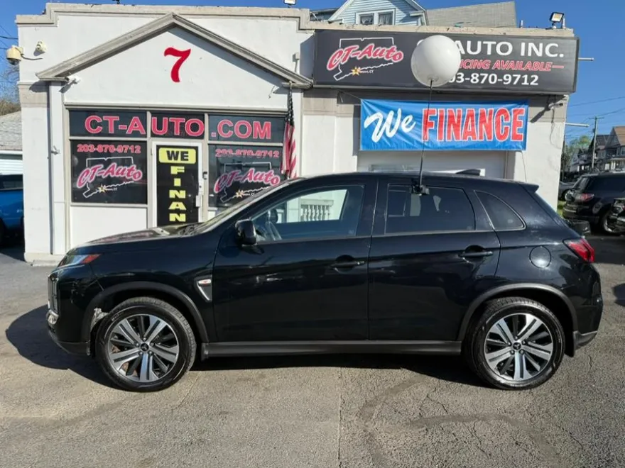 2023 Mitsubishi Outlander Sport ES LE SE photo 1