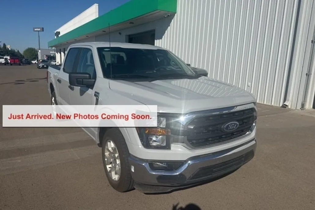 2023 Ford F-150 XLT photo 1