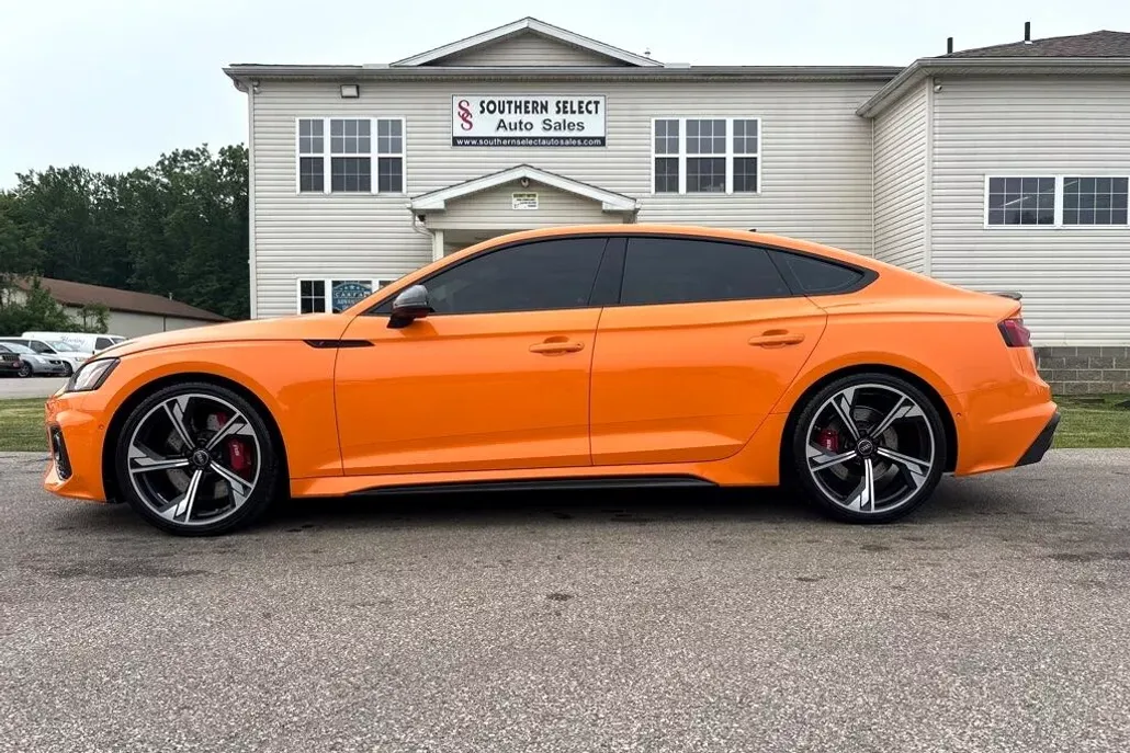 2022 Audi RS 5 photo 1