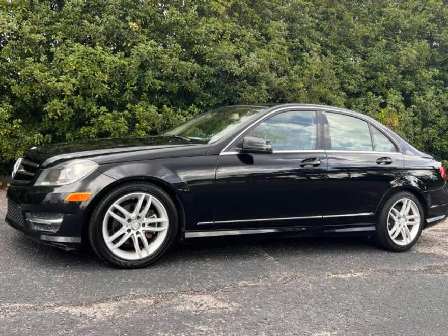2014 Mercedes Benz C 250 Luxury photo 1
