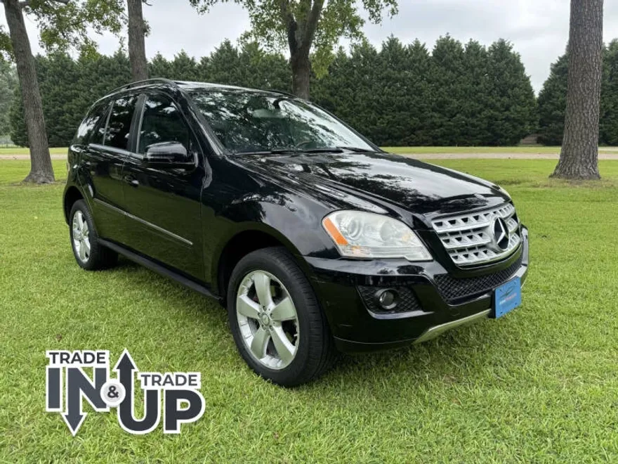 2011 Mercedes Benz ML 350 4MATIC photo 1