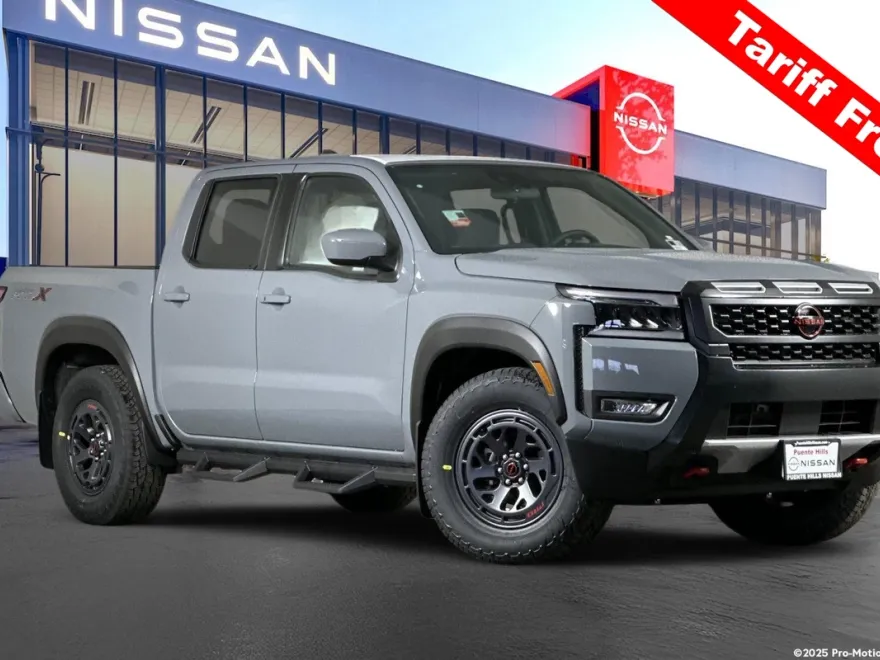 2025 Nissan Frontier PRO-X photo 1