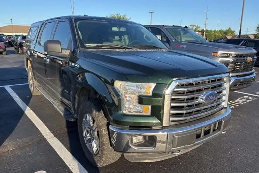 2015 Ford F-150 XLT photo 1