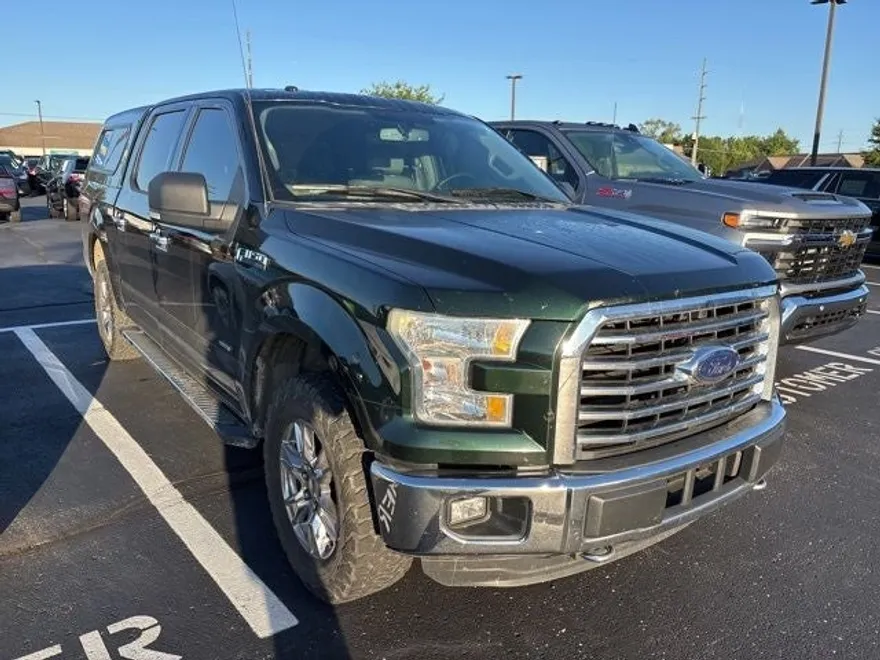 2015 Ford F-150 XLT photo 1