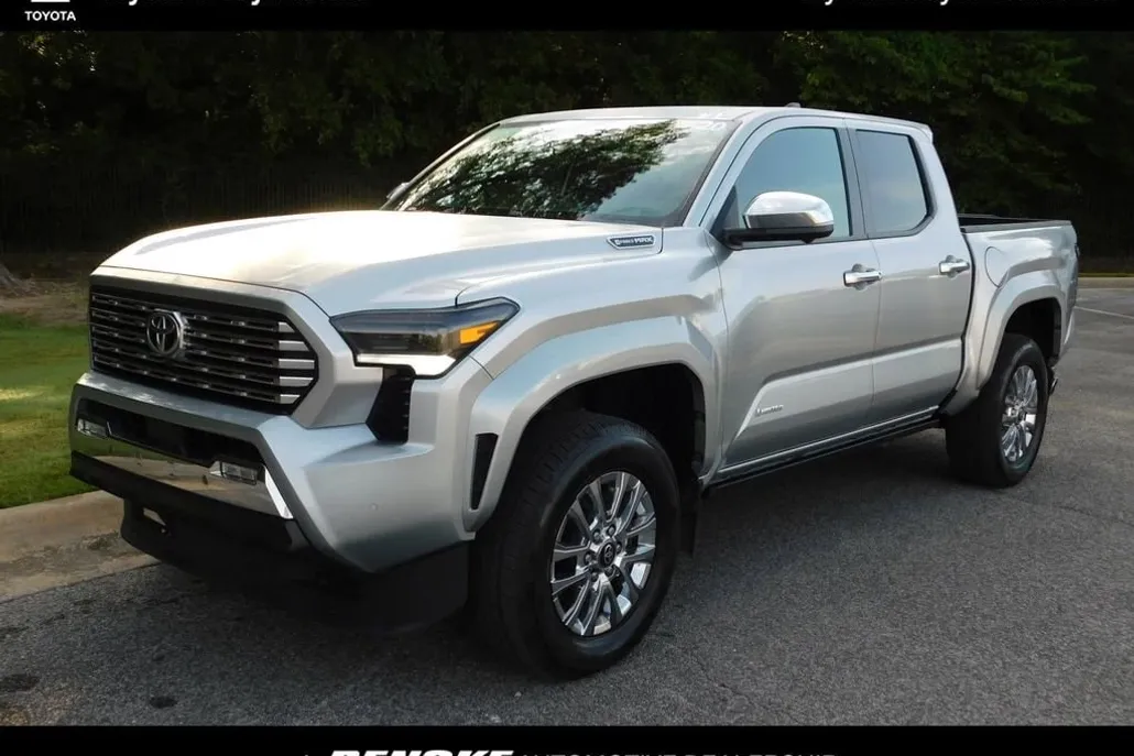 2024 Toyota Tacoma Limited photo 1