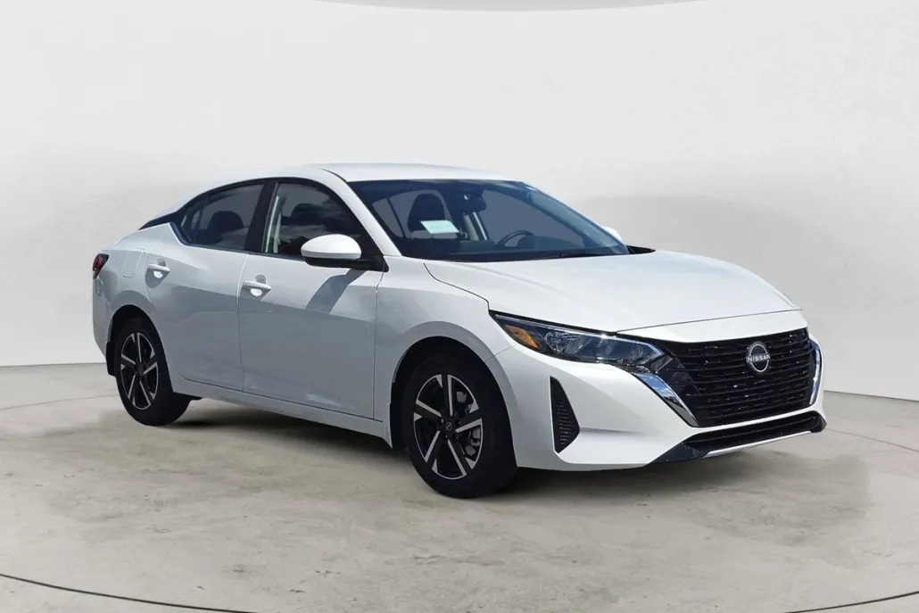 2025 Nissan Sentra SV photo 1