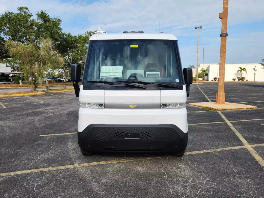 2025 Chevrolet BrightDrop 600 photo 1