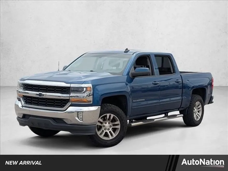 2018 Chevrolet Silverado 1500 LT photo 1