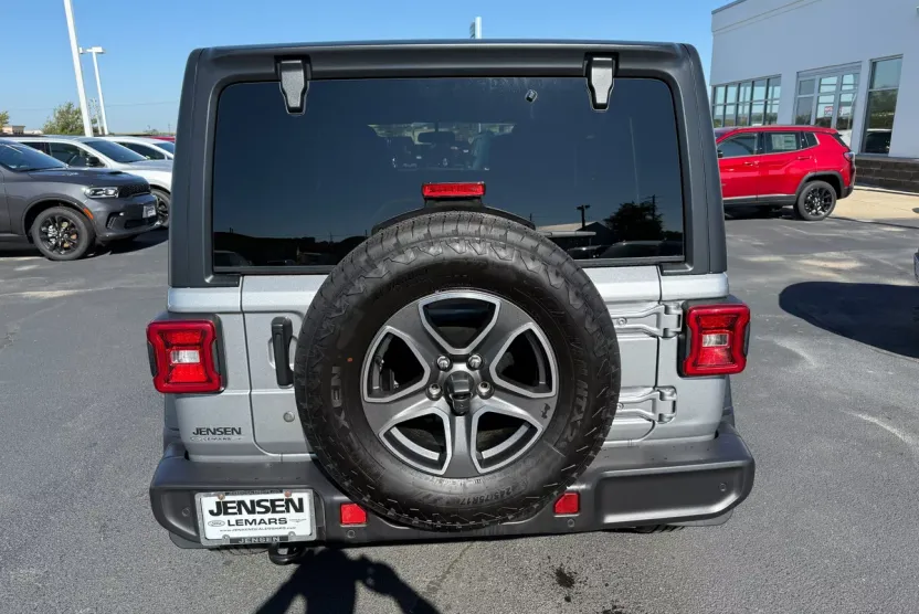 2020 Jeep Wrangler Unlimited Sport photo 1