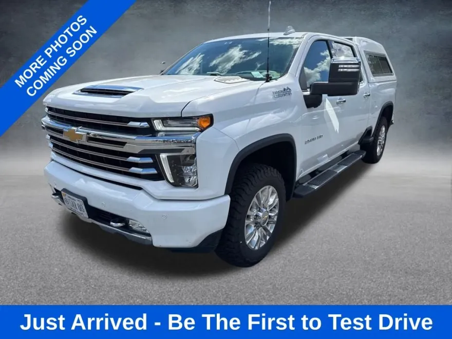 2022 Chevrolet Silverado 2500HD High Country photo 1