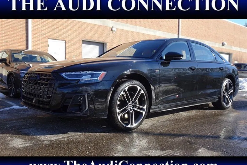 2025 Audi A8 L 55 photo 1