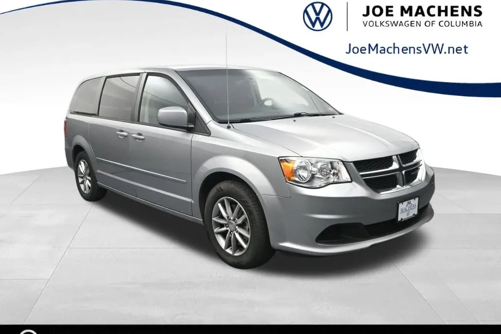 2016 Dodge Grand Caravan SE Plus photo 1