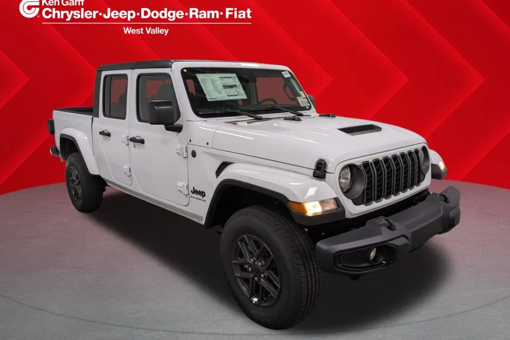 2025 Jeep Gladiator Sport S photo 1