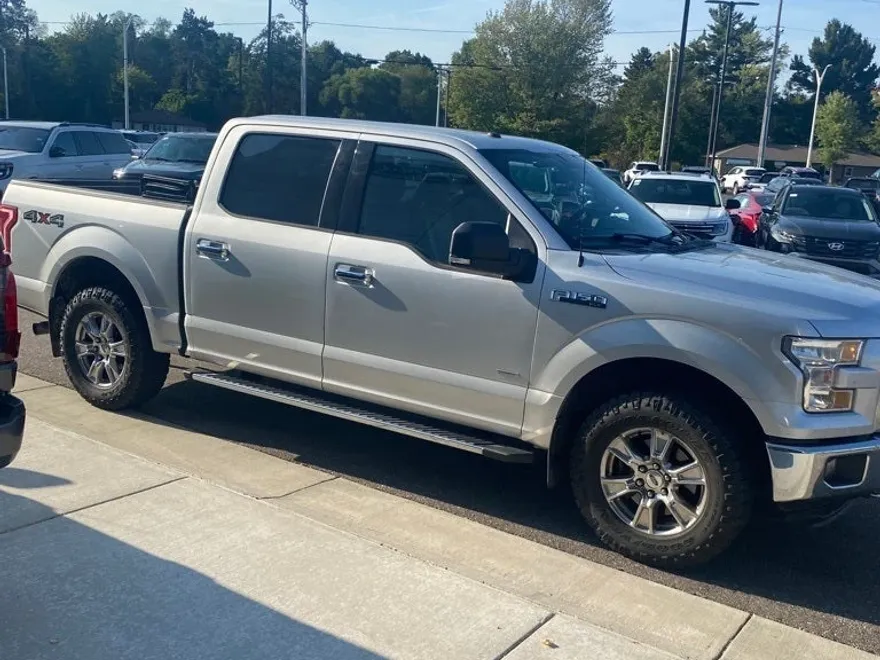 2016 Ford F-150 XLT photo 1