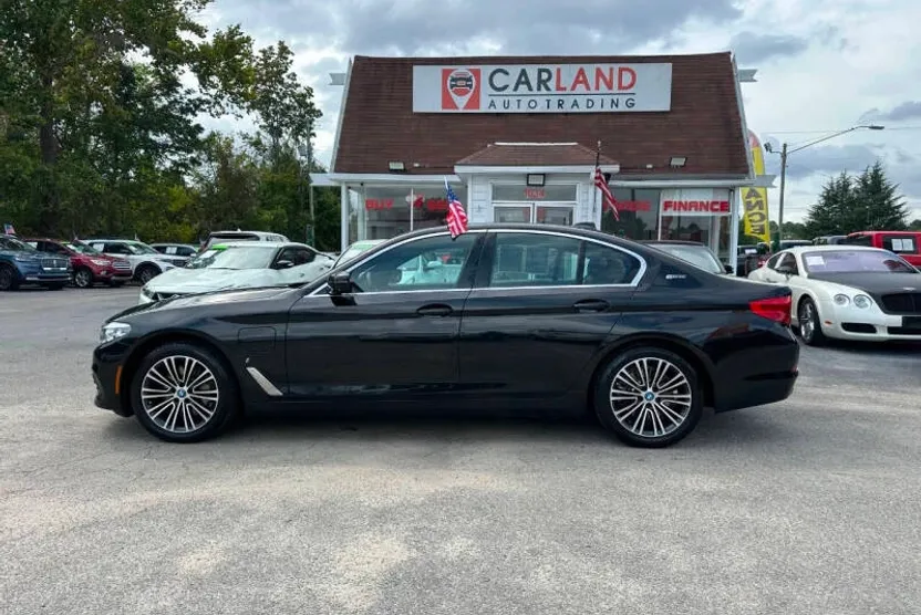2019 Bmw 530e xDrive Sedan photo 1