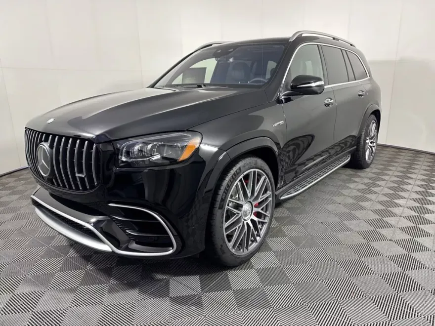 2026 Mercedes Benz GLS AMG 63 photo 1