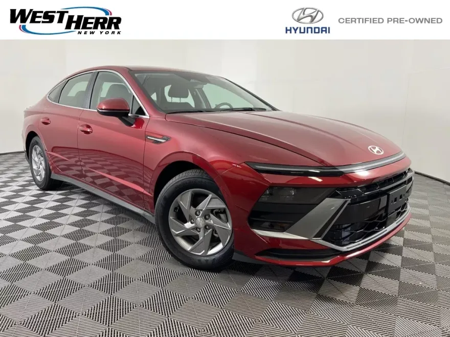 2025 Hyundai Sonata SE photo 1
