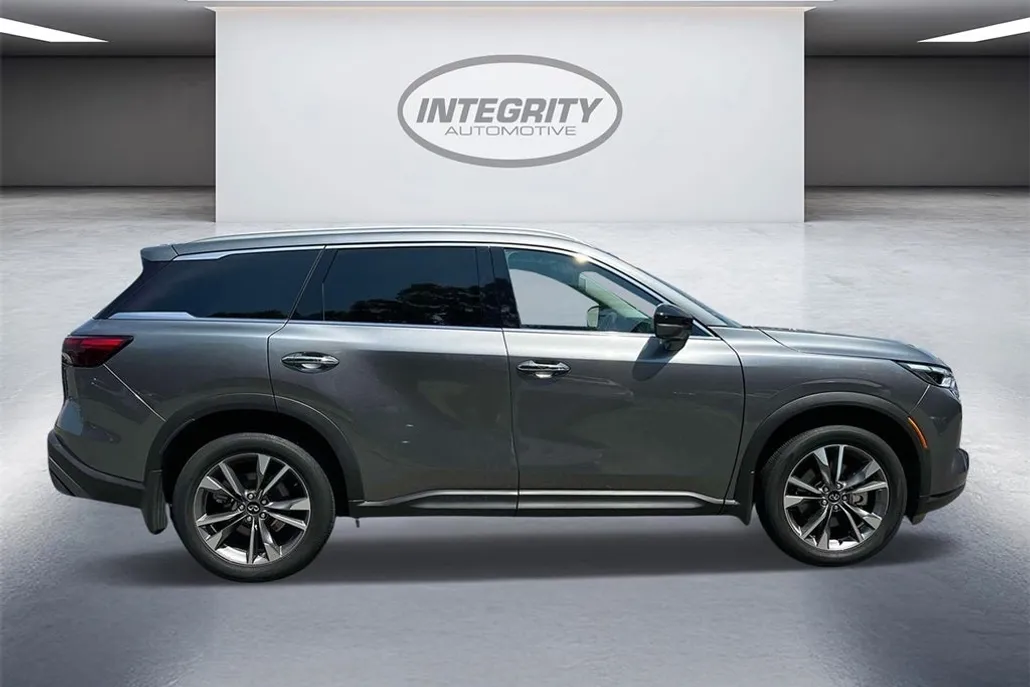 2024 Infiniti QX60 Luxe AWD photo 1