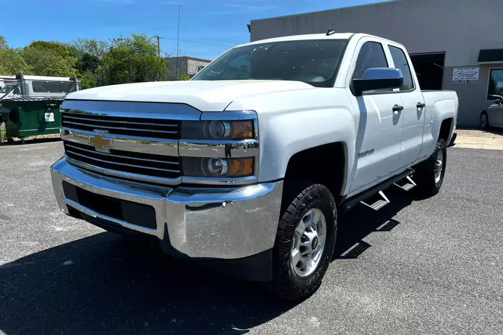 2015 Chevrolet Silverado 2500HD LT photo 1