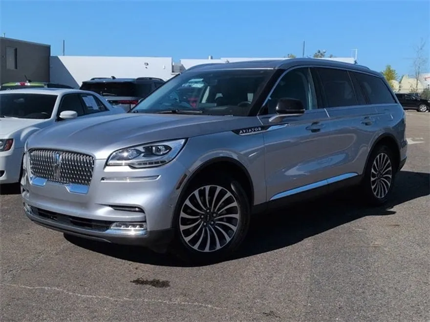 2023 Lincoln Aviator Reserve photo 1