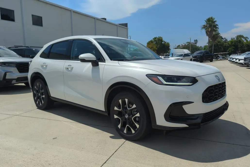 2026 Honda HR-V EX-L photo 1