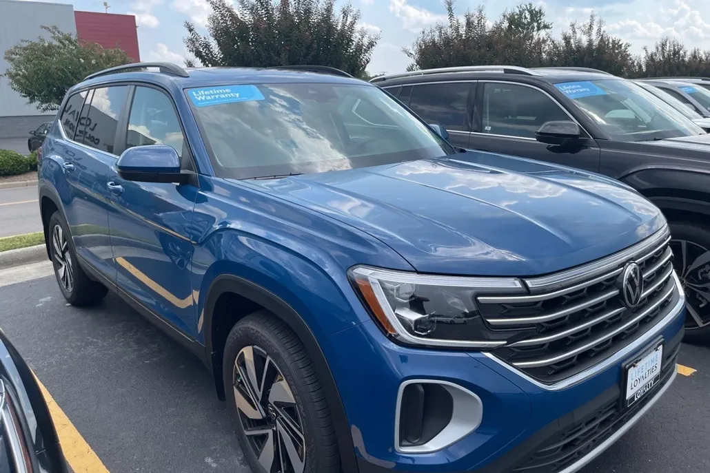 2026 Volkswagen Atlas SE Technology photo 1