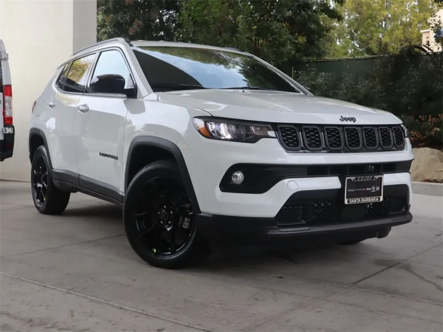 2025 Jeep Compass Latitude photo 1