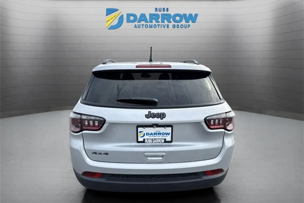 2025 Jeep Compass Latitude photo 1