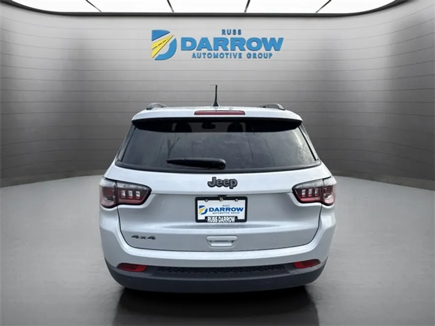 2025 Jeep Compass Latitude photo 1