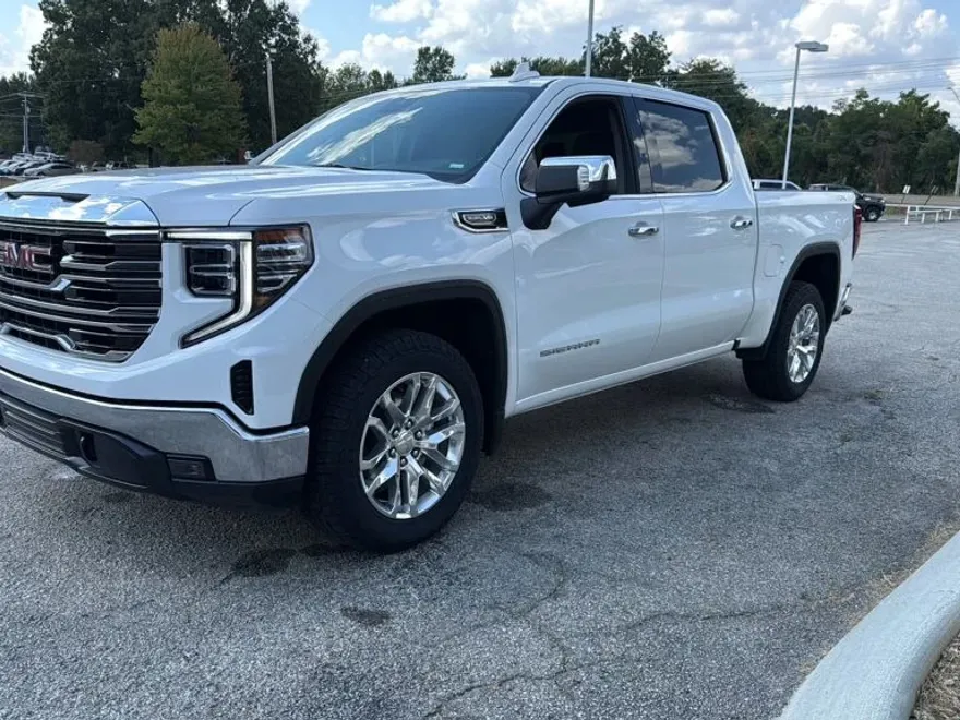 2025 Gmc Sierra 1500 SLT photo 1
