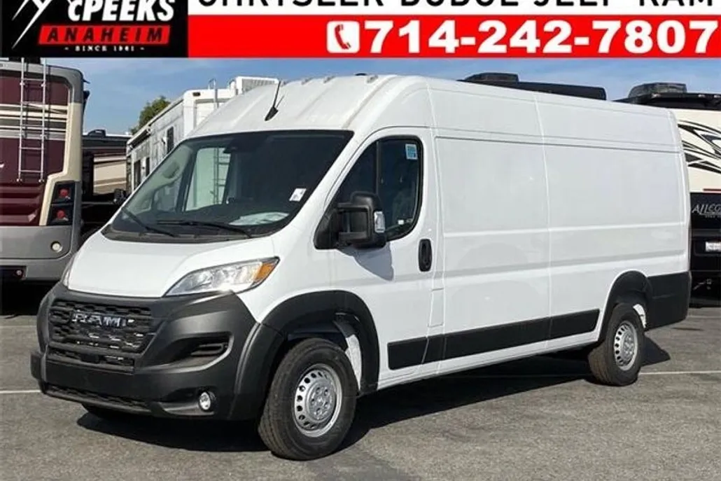 2024 Ram ProMaster 3500 Cargo Van photo 1