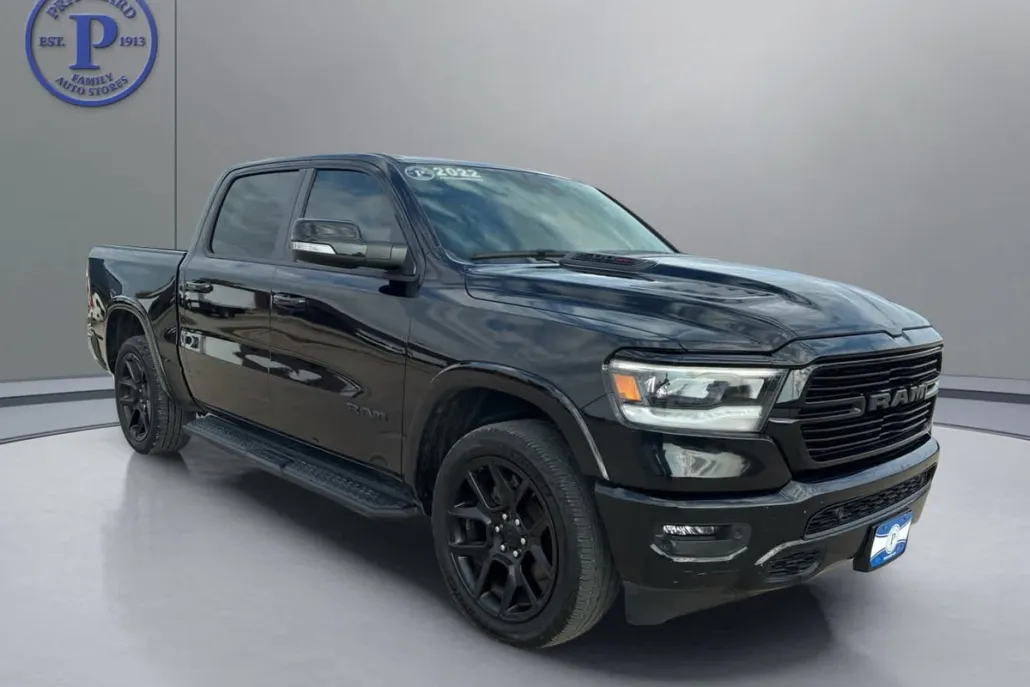 2022 Ram 1500 Laramie photo 1